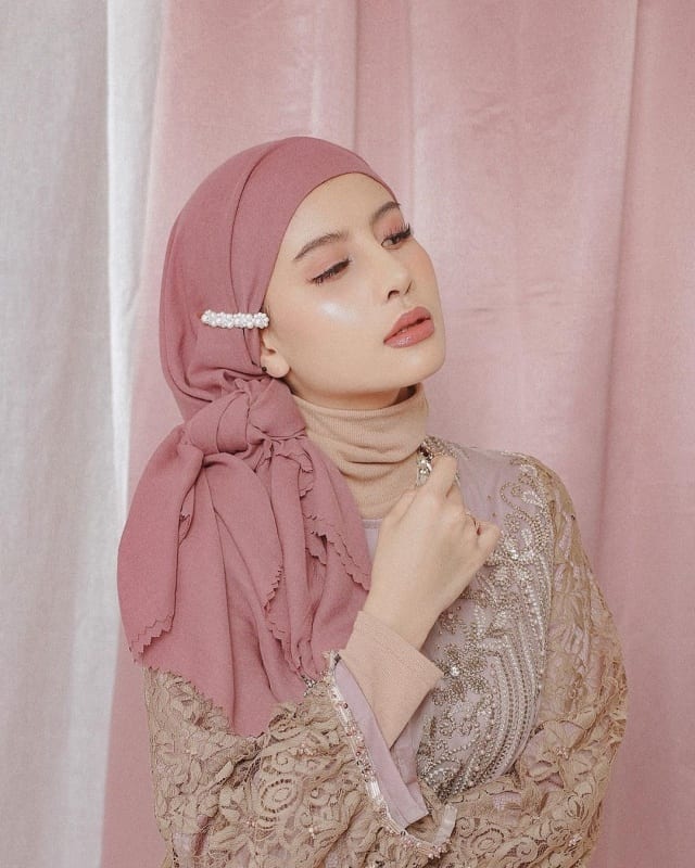 hijab accessory