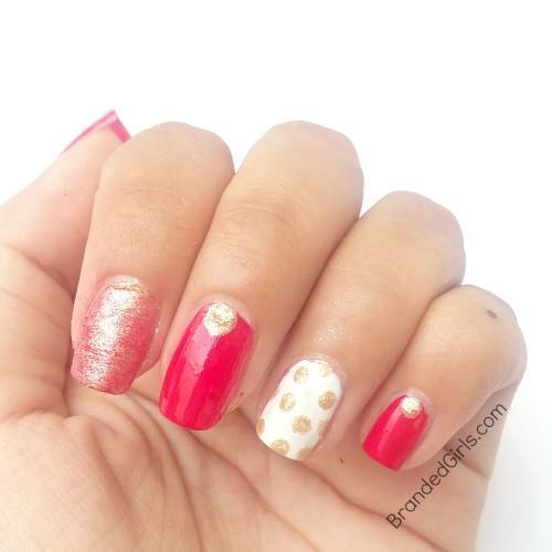 Bling Nail Desings -How do add a Gold Bling to your Nail Art