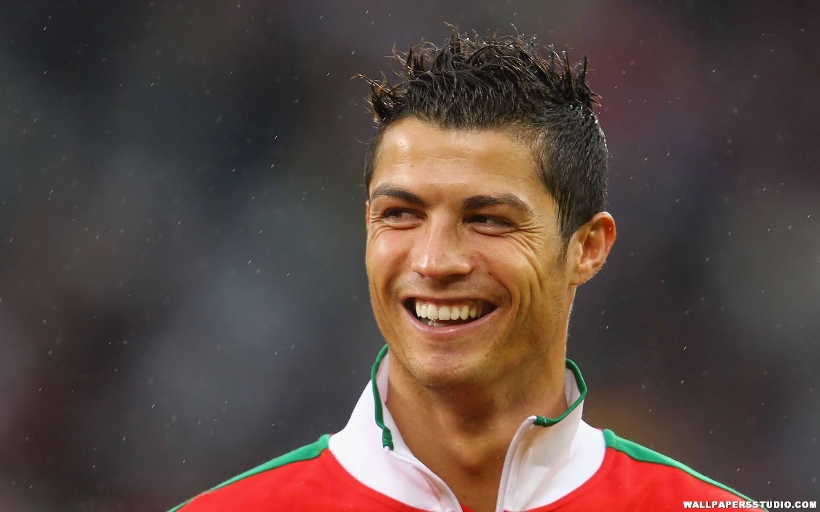 Latest Cristiano Ronaldo Hairstyles (9)
