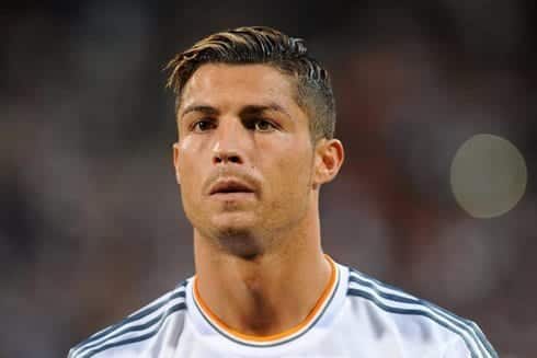 Latest Cristiano Ronaldo Hairstyles (1)