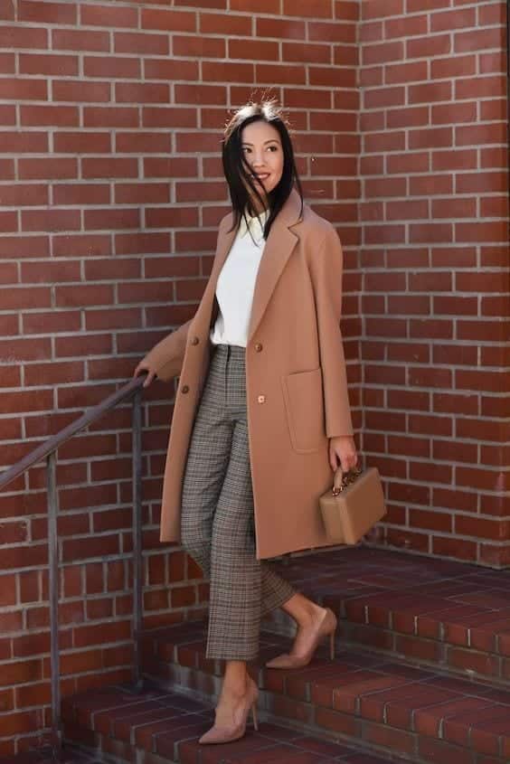 Fashionable Business Attire-15 Casual Work Outfits for Women