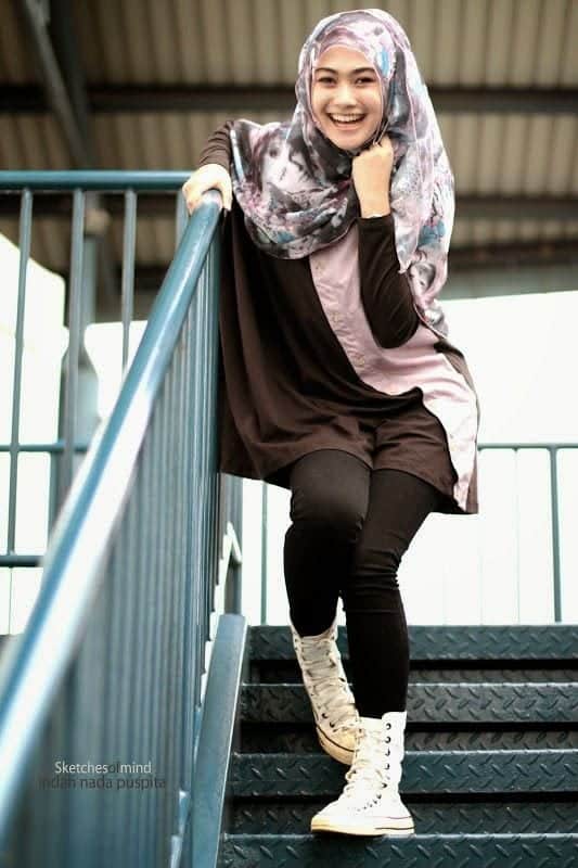 Hijab Sneakers Style 11 ways to Wear Sneakers with Hijab Outfit