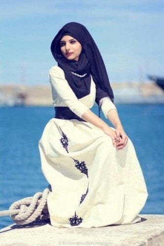 Cute DPs of Islamic Girls- 30 Best Muslim Girls Profile Pics