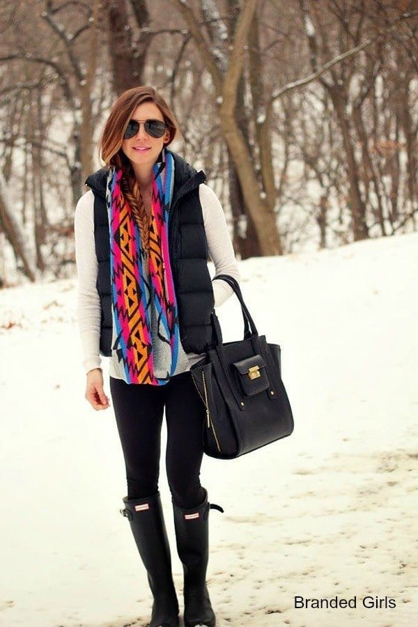 Simple outfits to wear with puffy vests (1)