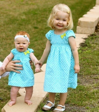 14 Cute Matching Outfits For Siblings That The Family Will Love