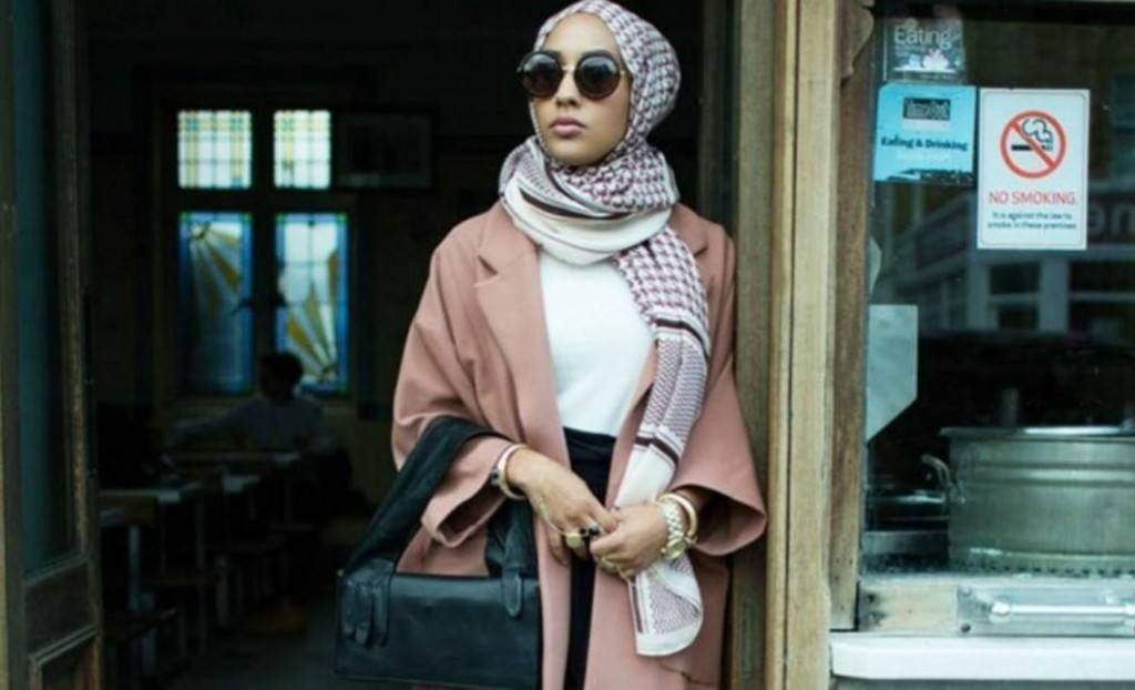 Hijabi Actresses - Top 10 Celebrities Who Wear Hijab