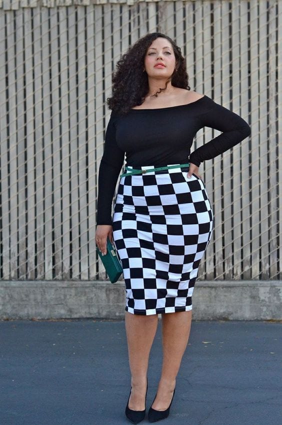 15 Ideal Plus Size Outfits Ideas with Skirts for Curvy Women
