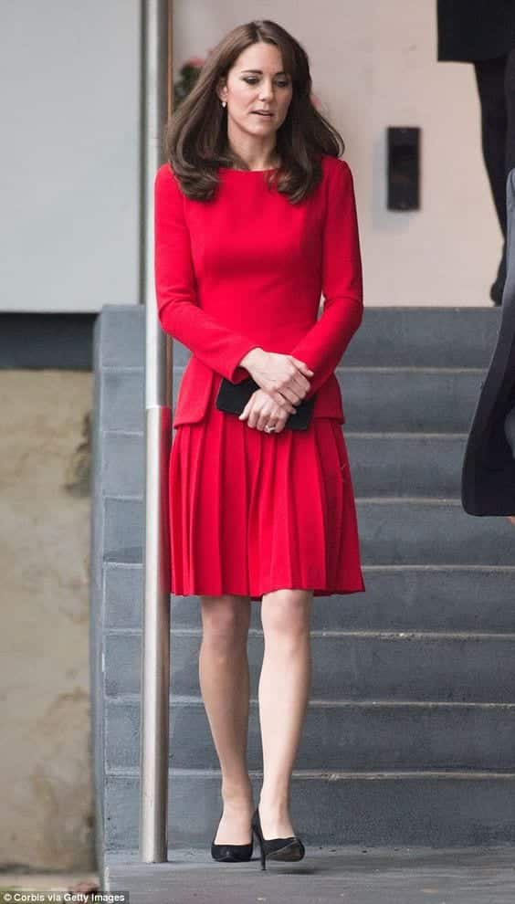 Pleated skirt worn by Kate Middleton