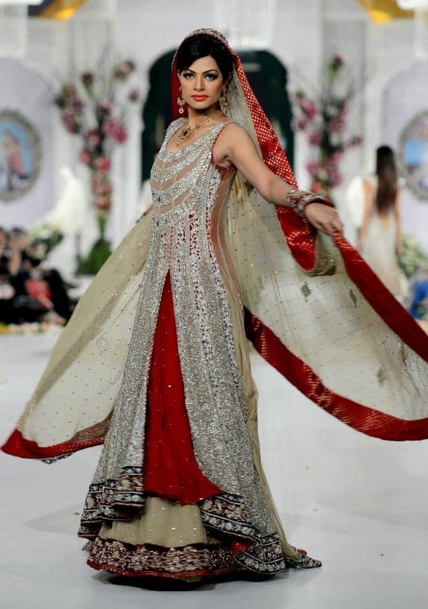 best designs for bridal indian gowns (2)