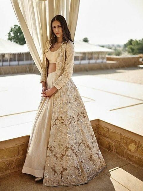 30 Latest Indian Bridal Gown Styles Designs to Try In 2022