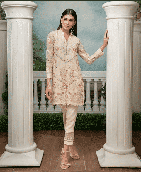 Most Expensive Women Clothing Brands In Pakistan (3)
