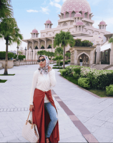 tips for travelling in hijab