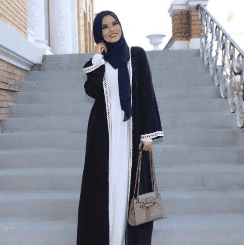 travelling in hijab outfits