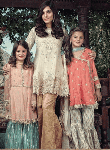 Top 10 Fashion Designers of Pakistan That You Can Shop Online