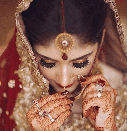 20 Must Have Accessories for Pakistani Brides