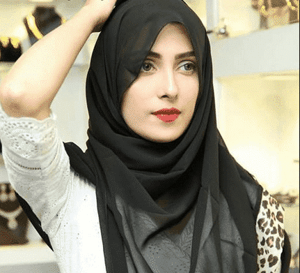 Beautiful Pakistani Actresses in Hijab (12)