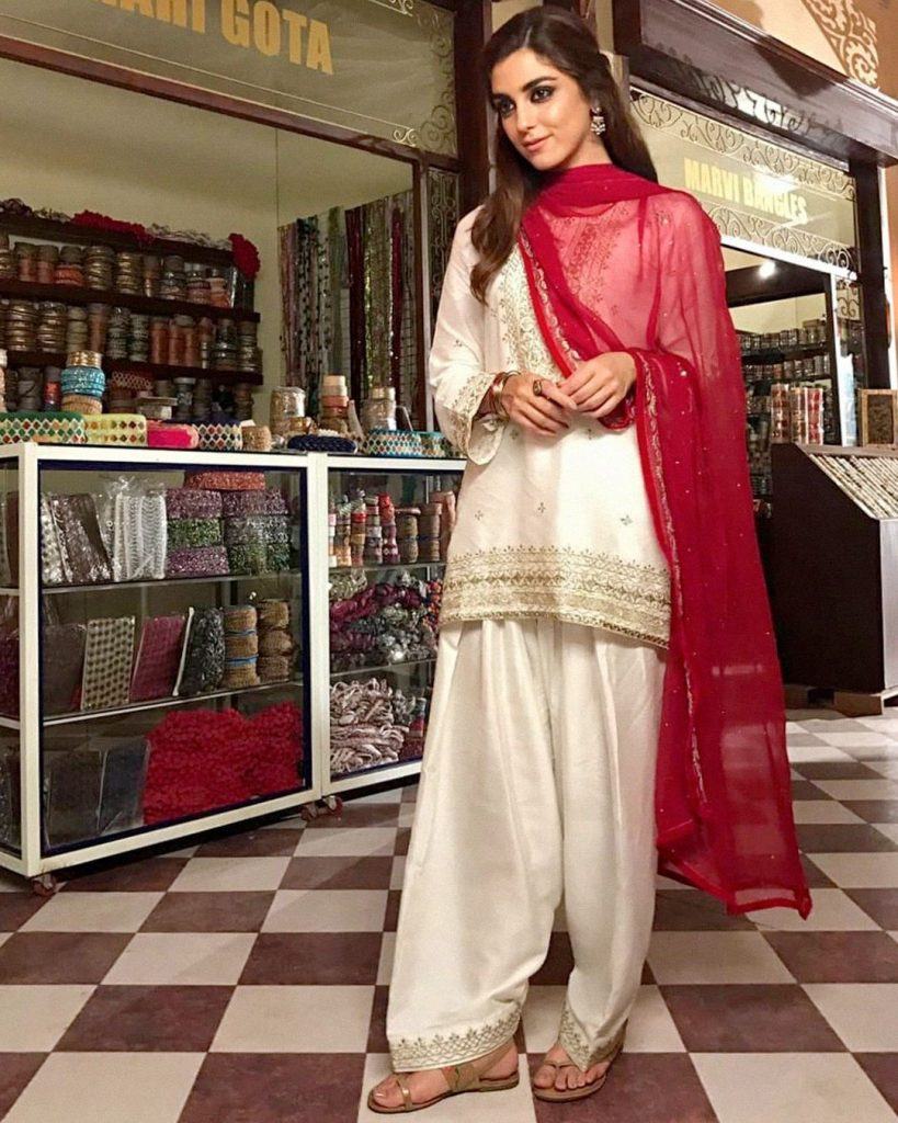 30 Ideas On How To Wear White Shalwar Kameez For Women
