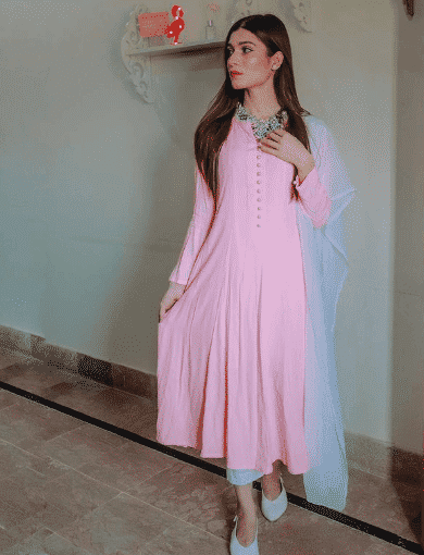 15 Best Midi Dresses of Pakistani Celebrities & Influencers