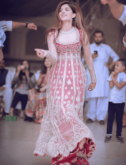 Mawra Hocane Outfits30 of Mawra Hussains Best Dresses Ever
