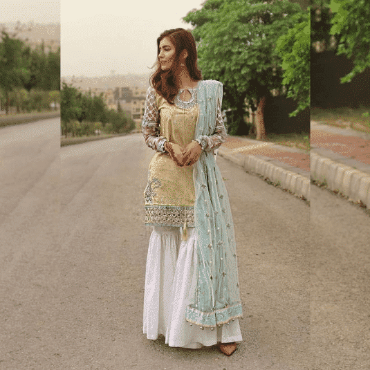 25 Gharara Outfits of Pakistani Celebrities & Influencers