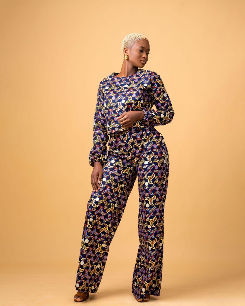 Pajama Fashion Trend 11 Ideas on How to Wear Pajama Outfits