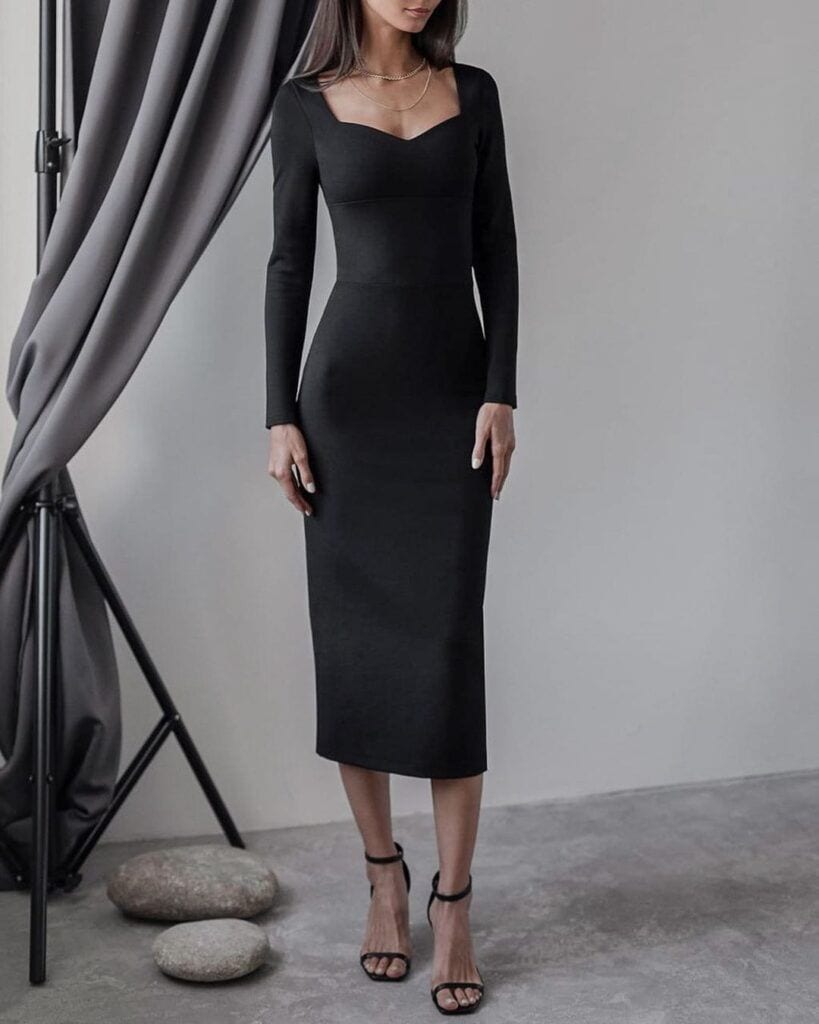 12 Best Bodycon Dresses For Skinny Girls With Styling Tips