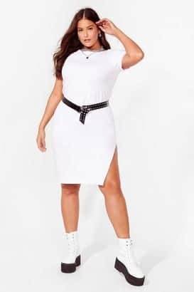 20 Beautiful White Dresses For Plus Size Women to Wear