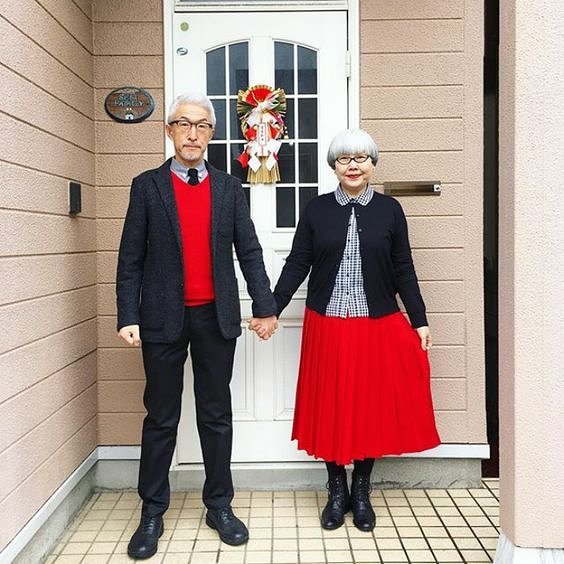 14 Matching Party Outfits for Couples To Try In 2022