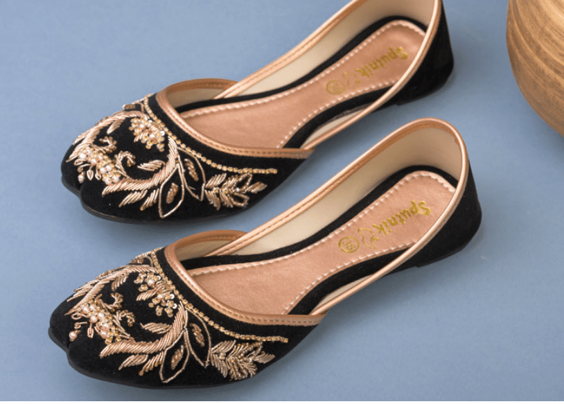 Top 15 Pakistani Shoe Brands for Women: With Price & Reviews