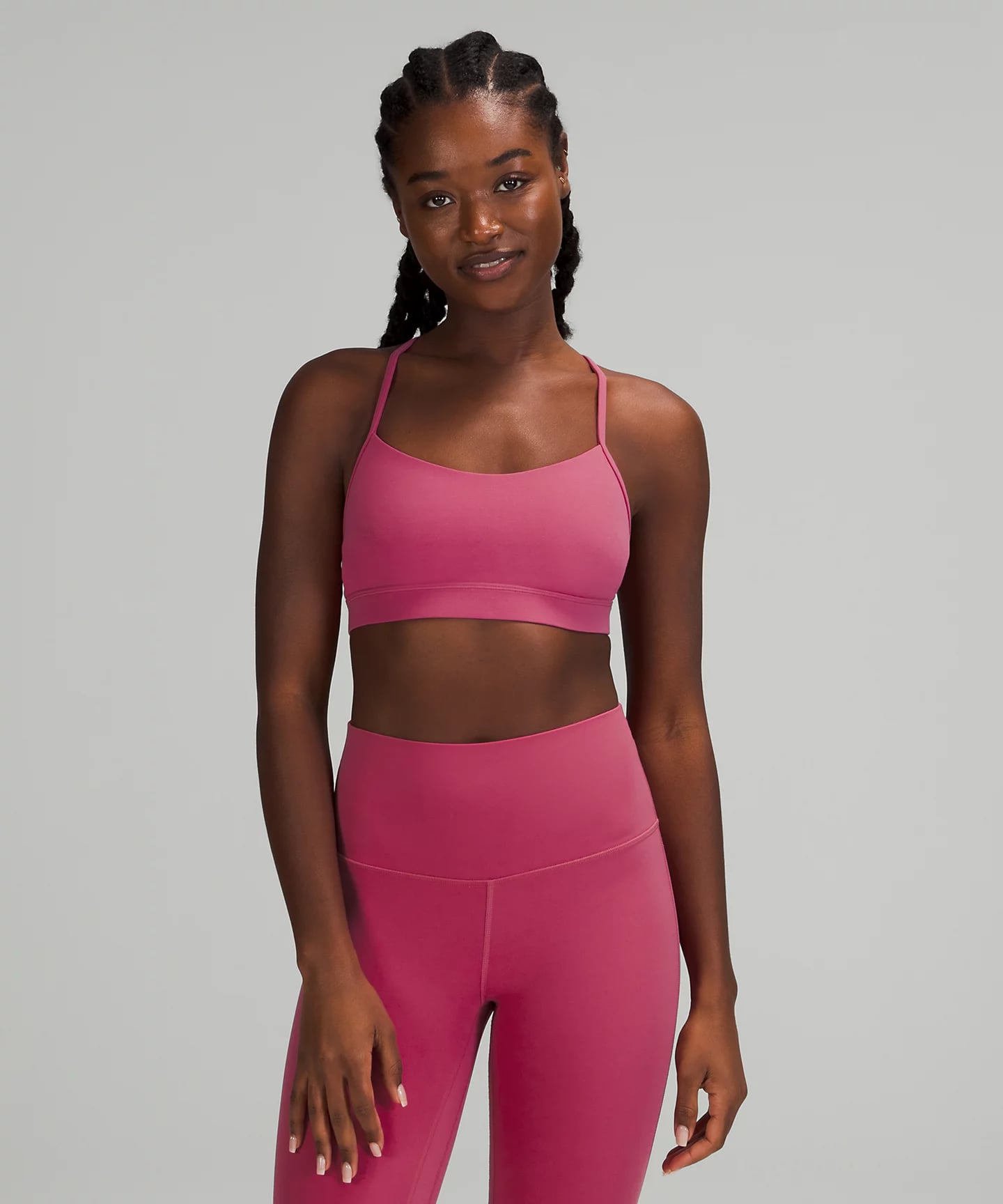 20 Best Sports Bra Brands To Make Workouts Fun And Effective