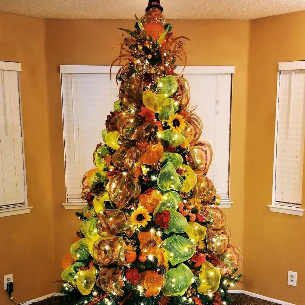 25 Adorable Thanksgiving Tree Ideas And Inspo For 2022