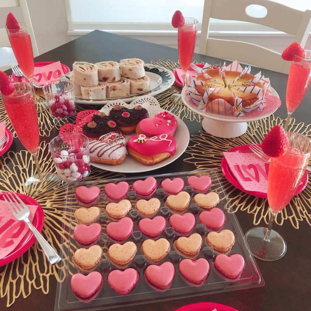 Valentine's Day Party Decoration Ideas