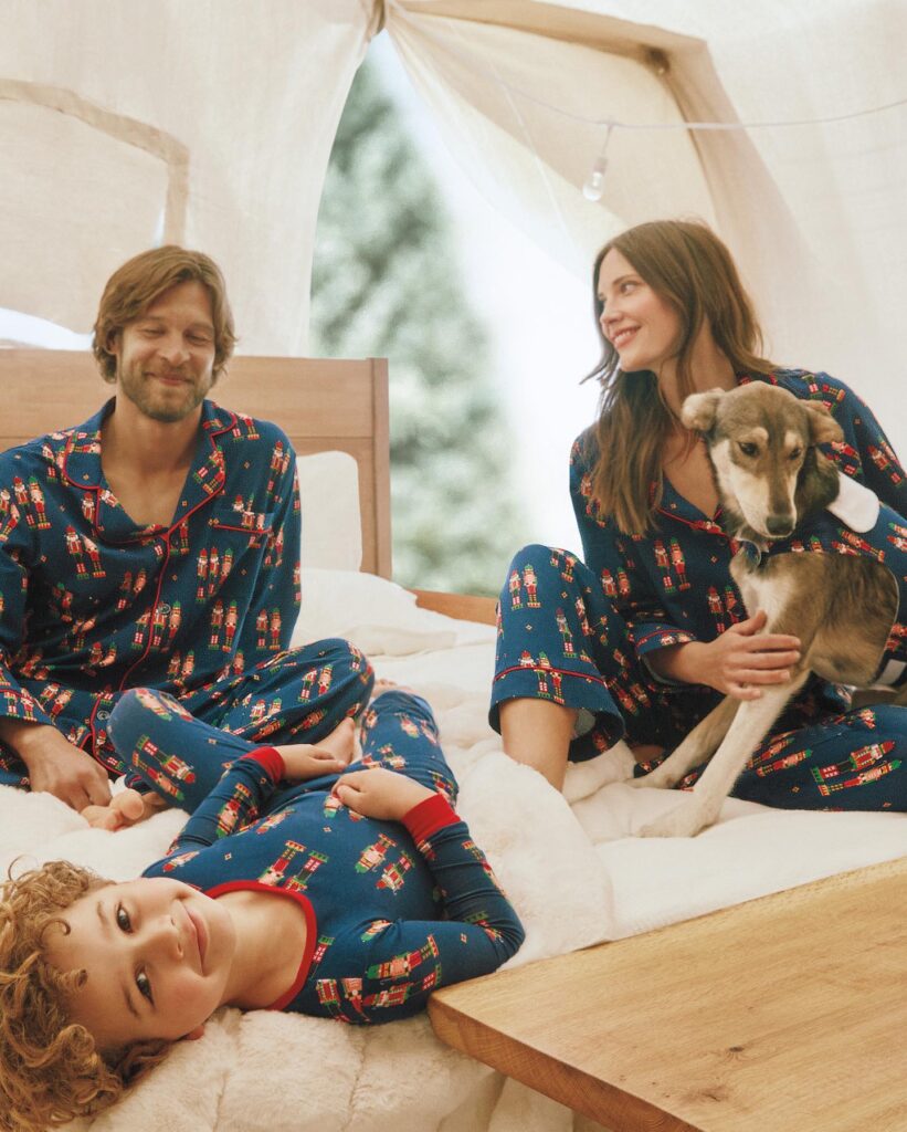 17 Best Pajama Brands for Women According to Stylists