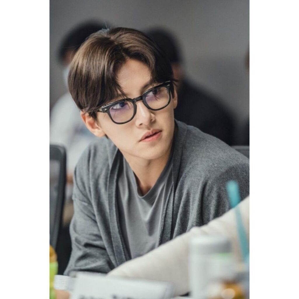 Top Korean Actors – 20 Most Handsome & Talented Actors List