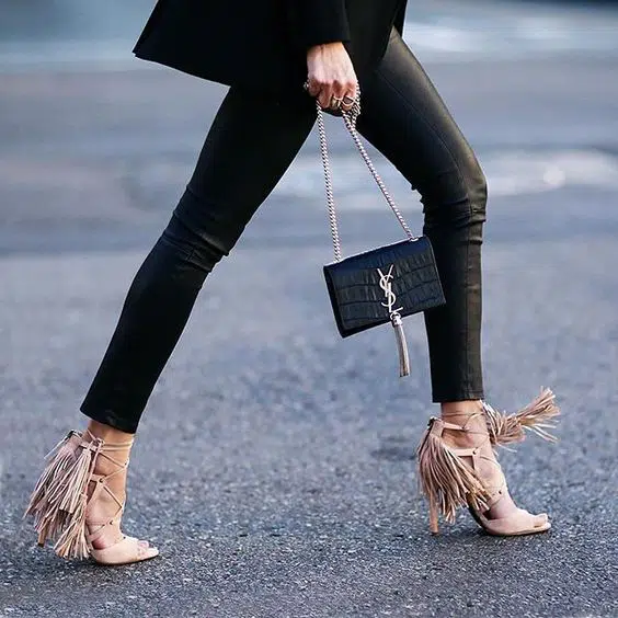 what to wear with fringe heels