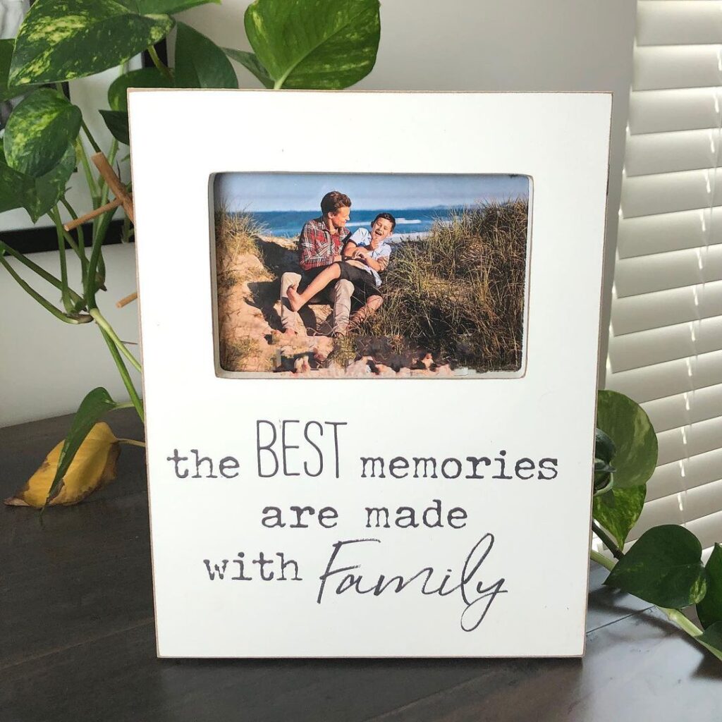 30 Memorable Moving Away Gifts For Friends Or Family