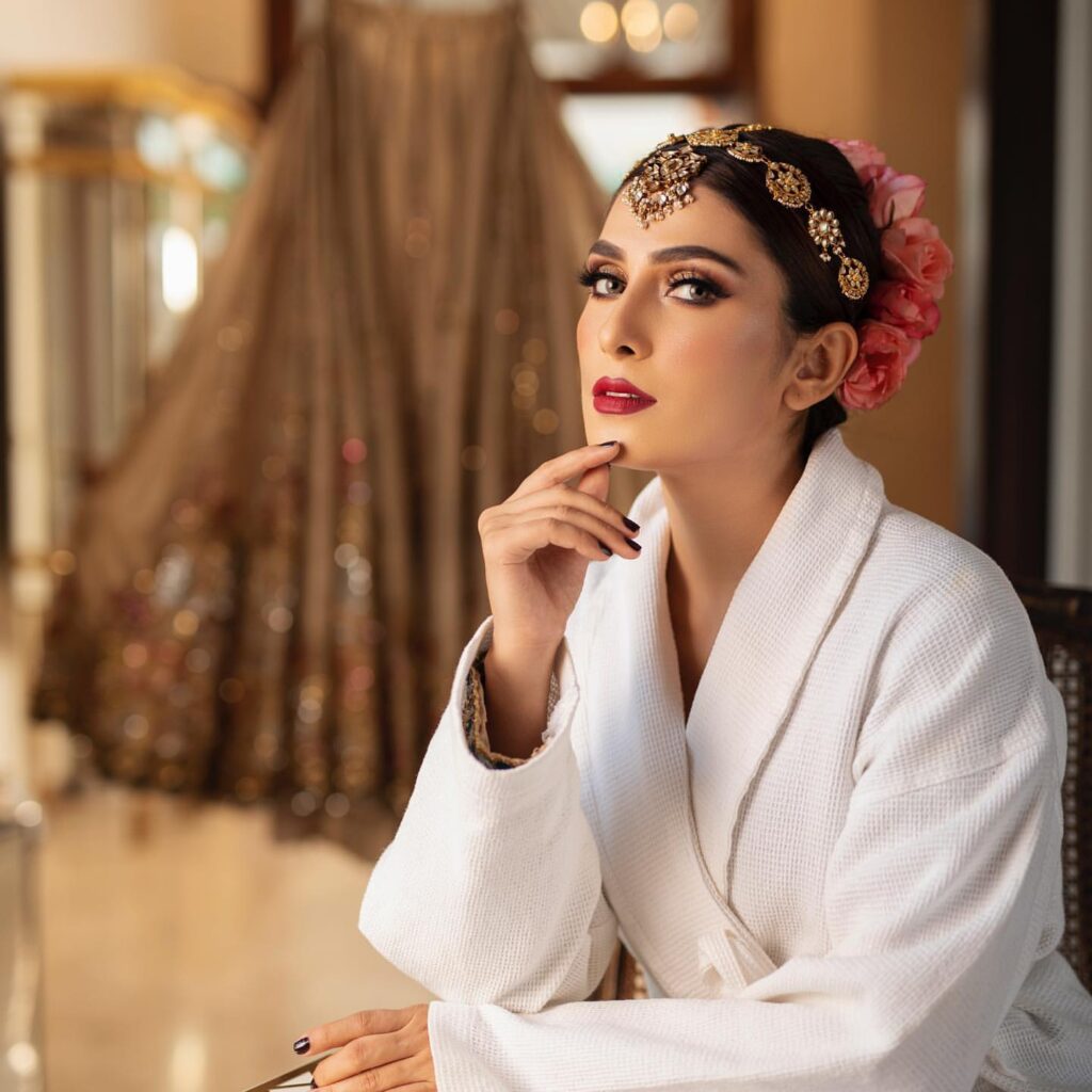 7 Top Pakistani Makeup Artists for Brides 2022 With Prices