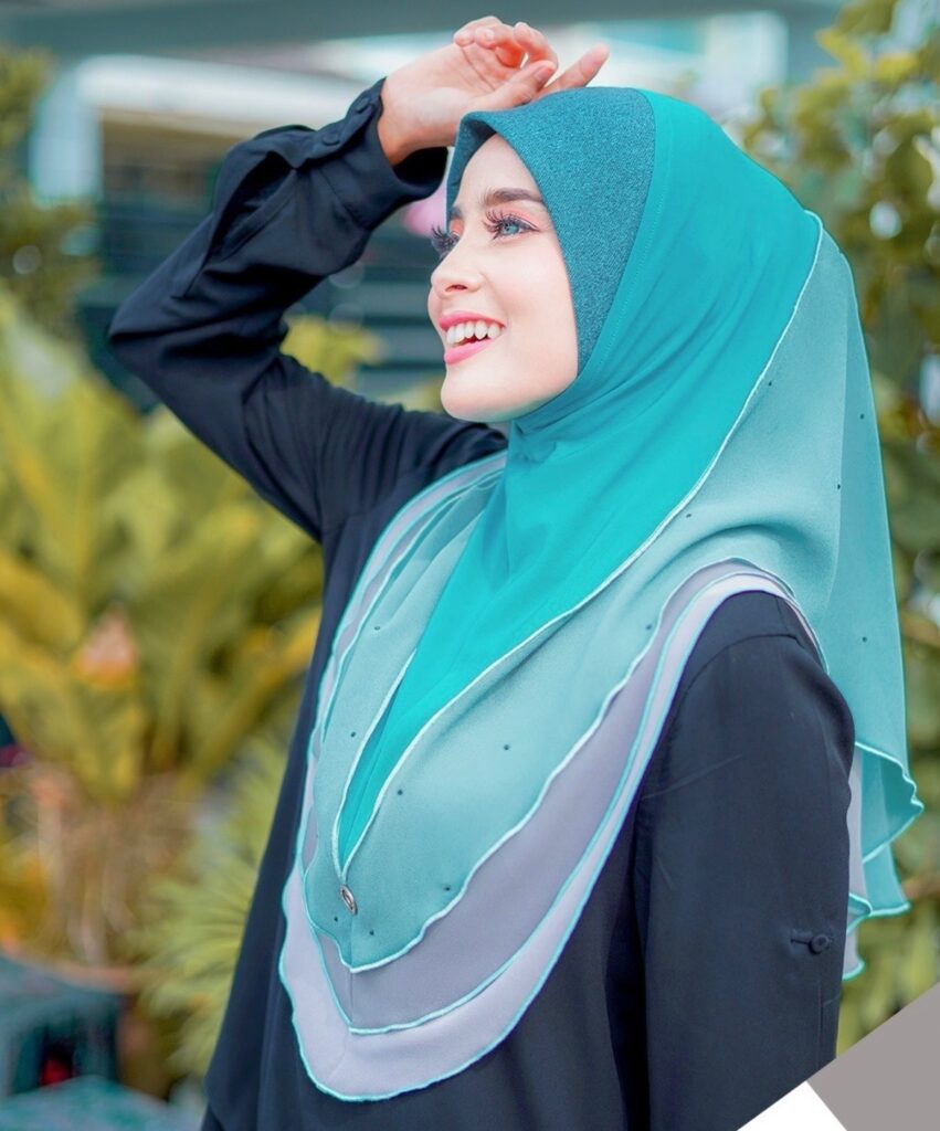 Khimar Hijab Styles and Khimar Fashion Ideas We Love